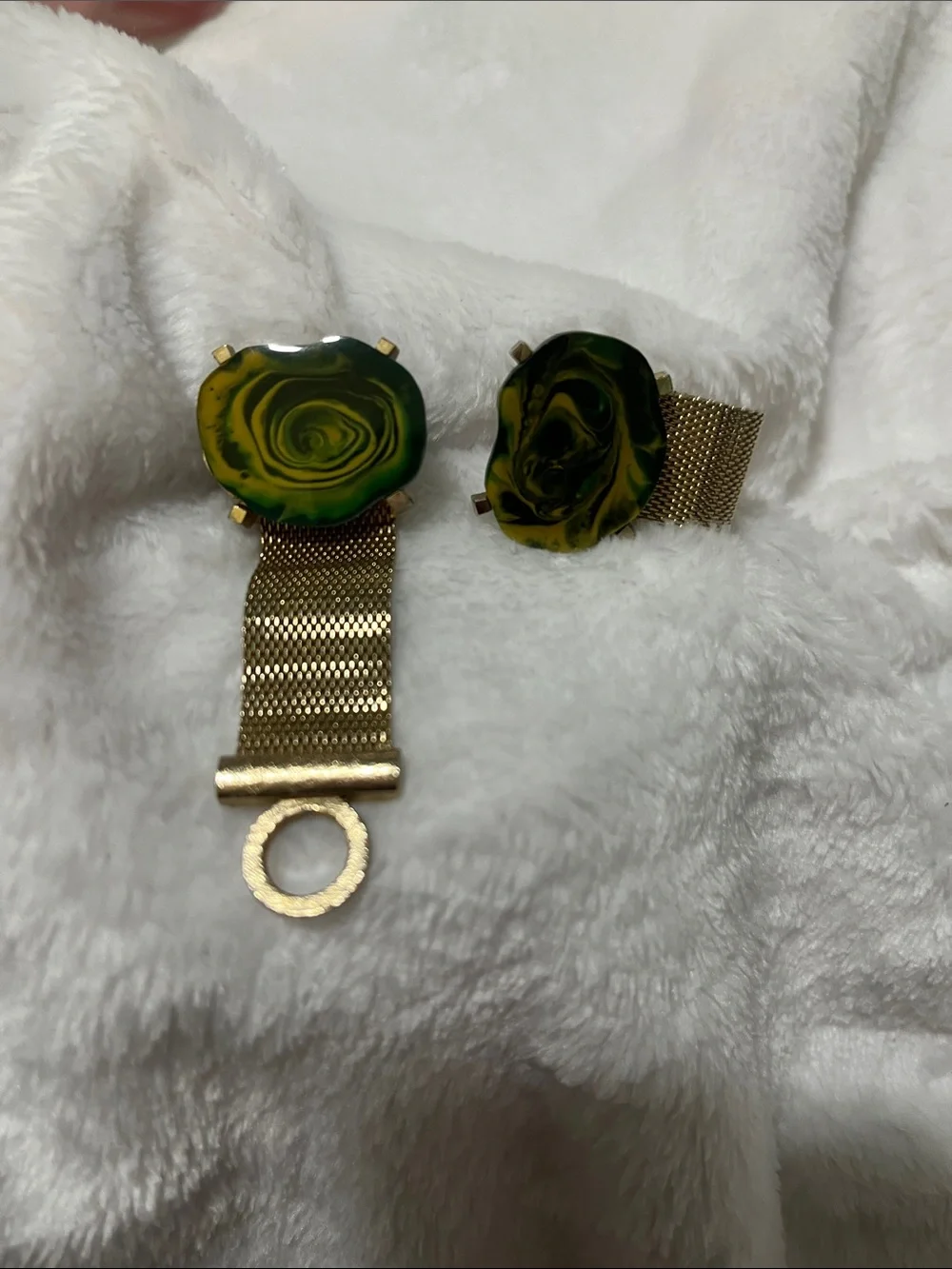 Vintage mid-century modern green agate mesh cuff links